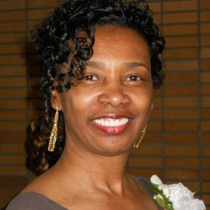 Meet your Posher, Edith